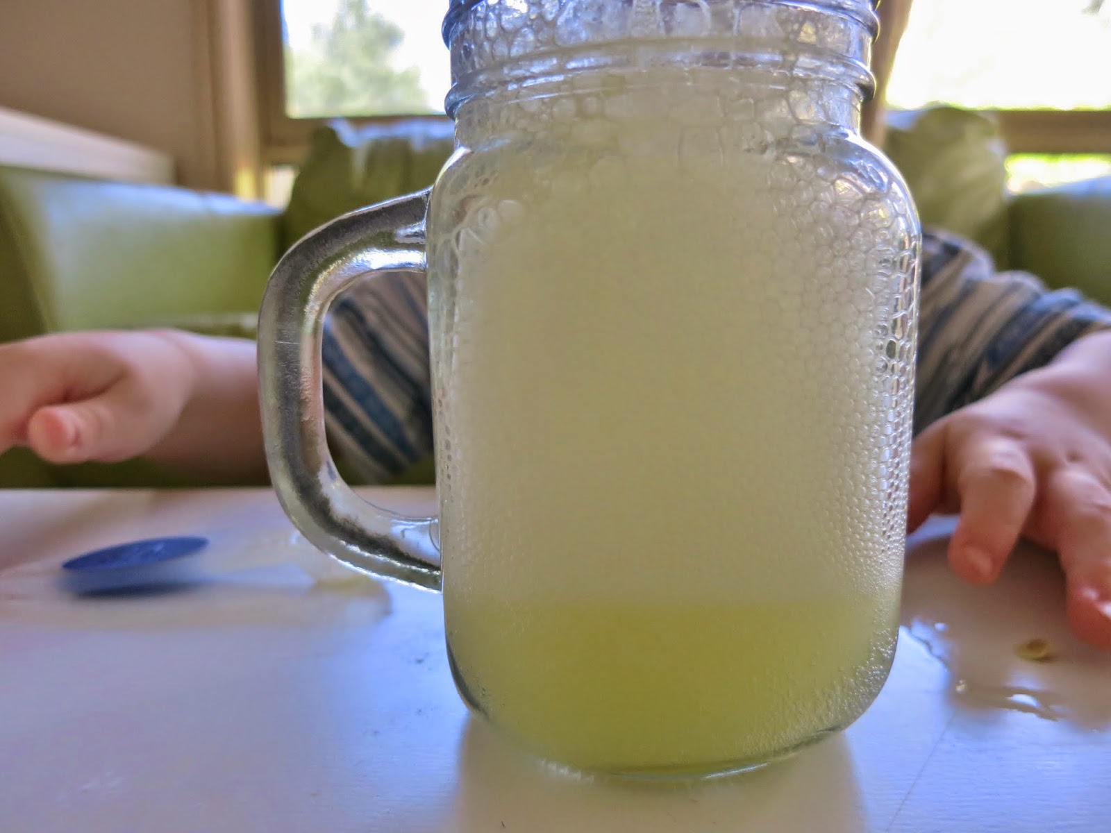 Fizzy Lemonade Drink Science via: Learn With Play